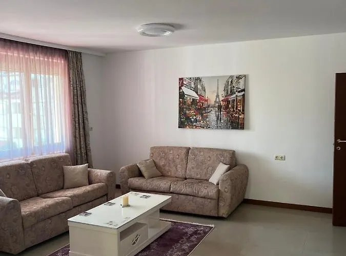 Casa Real Ii Frontline 圣弗拉斯